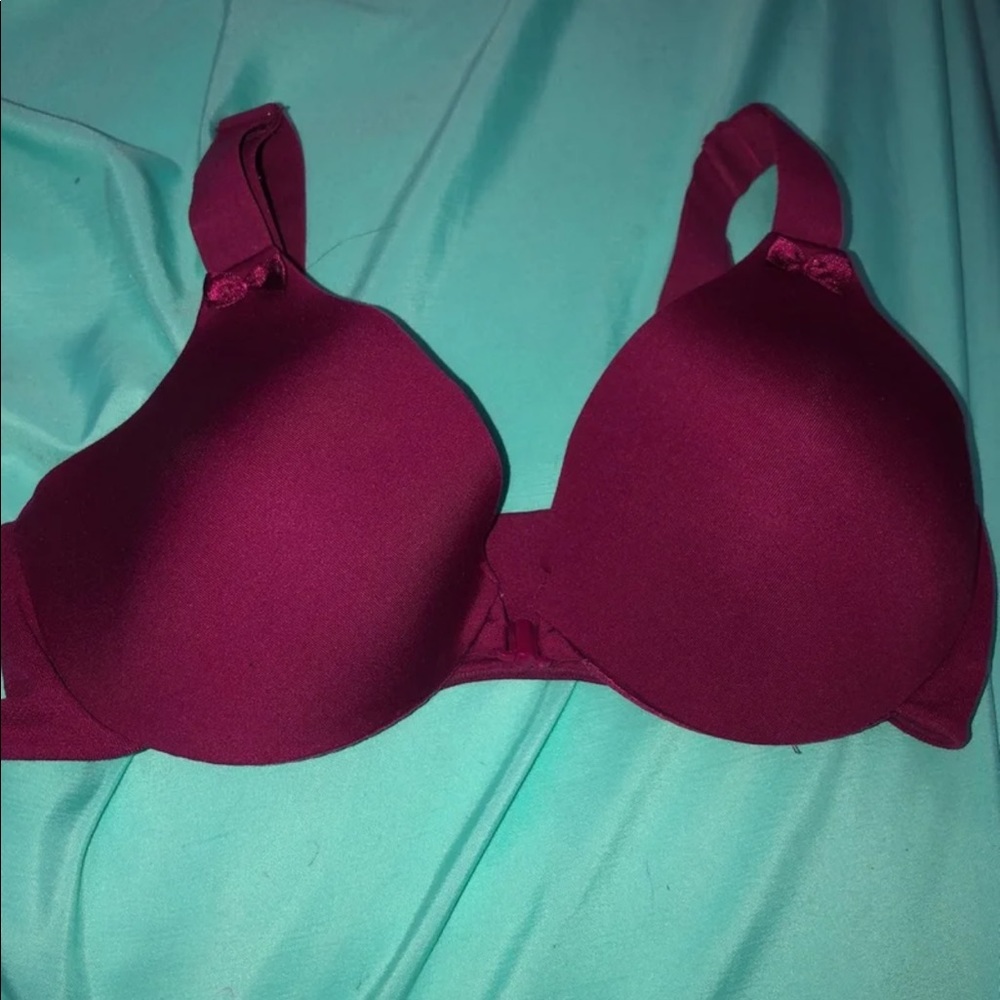 Maroon bra 34b